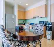 Common Space 4 Comfortable and New Furnished 2BR at The Mayflower Apartment By Travelio