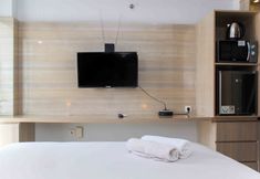Common Space 3 Minimalist and Comfy Studio at Mustika Golf Residence Apartment By Travelio