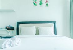 Bedroom 5 Cozy and Nice Studio at Tree Park City Apartment By Travelio