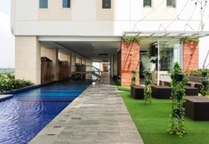 Lobby 6 Comfort and Minimalist 1BR at B Residence By Travelio