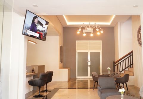 Lobby Hotel Laboratory UC Residence