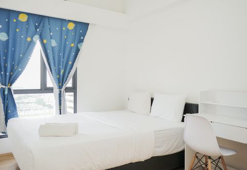 臥室 Strategic and Elegant 2BR Sky House BSD Apartment By Travelio