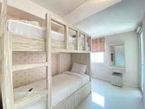 Kamar Tidur 4 Cozy and Nice 2BR Apartment at Parahyangan Residence By Travelio