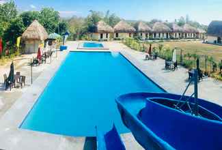 Swimming Pool 4 RedDoorz @ Afamosa Villas Resort Ilocos Sur