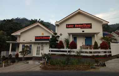 Lobi 2 Villa Lusy