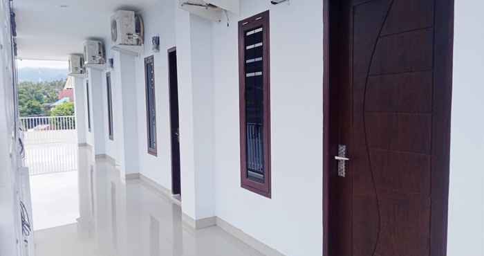 Luar Bangunan Paving Residence Winangun