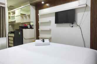 Bedroom 4 Convenient and Cozy Studio at Vida View Makassar By Travelio