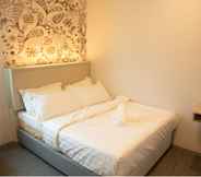 Kamar Tidur 7 THE CROWN HOTEL KLIA