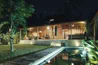 Lobi Authentic Javanese House in the Heart of the City
