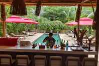 Quầy bar, cafe và phòng lounge Sahaa Beach Resort
