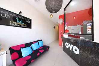 Lobby 4 OYO 90456 Hotel Tgl