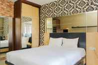 Bedroom Comfort and Simply Living Studio at Tamansari Semanggi Apartment By Travelio