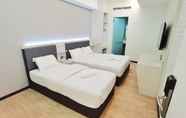 Kamar Tidur 5 BookMe Hotel