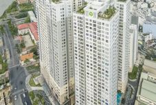 Bangunan S Lux Apartment - The Tresor