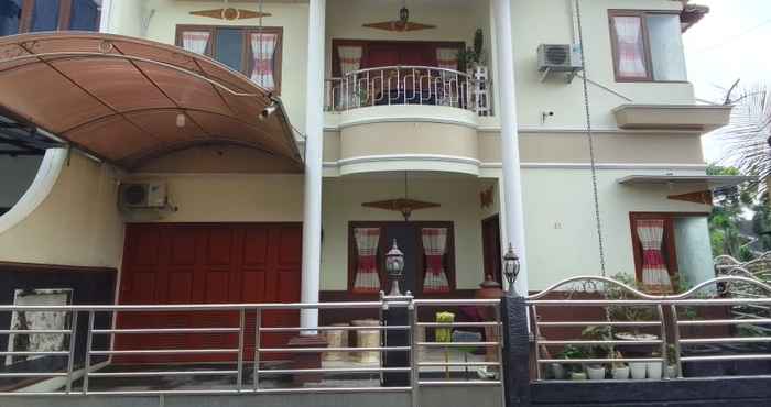 Exterior Guest House Griya Adevita Palagan