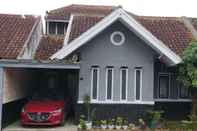 Exterior HOMESTAY VAYA FAMILY