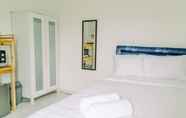 Bedroom 2 Comfort Studio No Kitchen at Aeropolis Apartment By Travelio