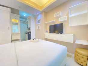 Bilik Tidur 4 Well Furnished Studio Apartment at Grand Asia Afrika By Travelio