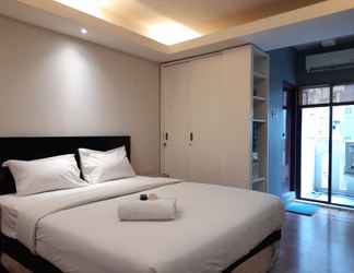 ห้องนอน 2 Modern and Simply Studio at Gateway Ahmad Yani Cicadas Apartment By Travelio