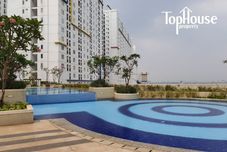 スイミングプール Apartment Bassura City by Travelibu