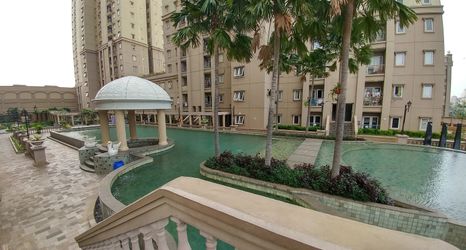 ภายนอกอาคาร 2 Spacious and Comfort Living 3BR at Grand Palace Kemayoran Apartment By Travelio