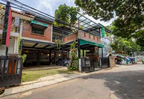 Bangunan Sekararum Butik Syariah Guesthouse