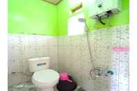 In-room Bathroom Rumah Kurcaci D'Sawah