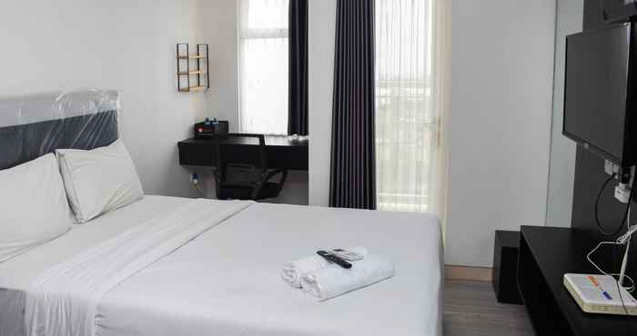 Bedroom Minimalist and Simply Studio at Springlake Summarecon Bekasi Apartment By Travelio