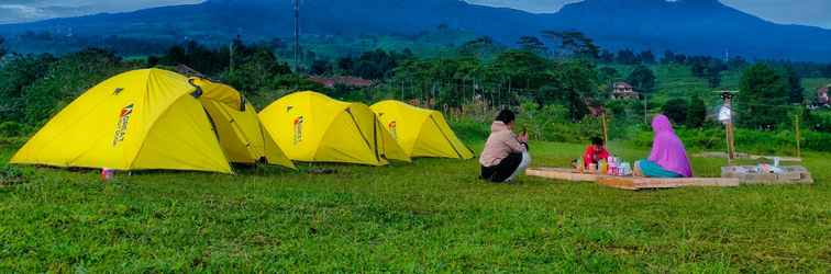 ล็อบบี้ BALE OPAT CAMPING ADVENTURE