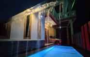 Swimming Pool 5 VILLA HC2