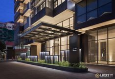 外観 3 Luxcity Hotel & Apartment