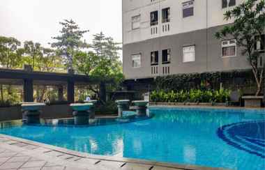 Swimming Pool 2 Apartemen Green Pramuka City Executive