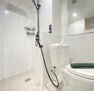 In-room Bathroom 5 Well Furnished and Modern 2BR at Jarrdin near Cihampelas Walk By Travelio