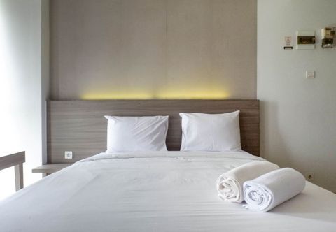 ห้องนอน Comfy and Exclusive Studio Room Apartment at Taman Melati Surabaya By Travelio