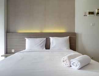 Kamar Tidur 2 Comfy and Exclusive Studio Room Apartment at Taman Melati Surabaya By Travelio