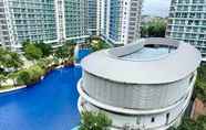 Kolam Renang 3 Stay@ Azure Urban Beach Residents 