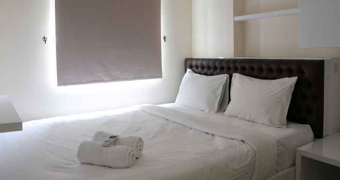 Bedroom Simply and Cozy Stay 2BR at Green Pramuka City Apartment By Travelio