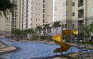 Lobi 6 Simply Look Studio Room Apartment at Maple Park Sunter By Travelio