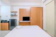 Ruang Umum Well Furnished Studio Apartment at Transpark Cibubur By Travelio