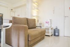 Common Space Minimalist and Comfort Living 1BR at Bassura City Apartment By Travelio