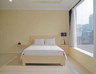 Kamar Tidur 2 Kemang Eleven