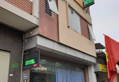 Bên ngoài 4 Huong Duong Hanoi Hotel
