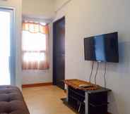 Common Space 3 Best Price 2BR Strategic Apartment at Puri Mas By Travelio