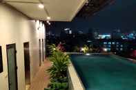 Swimming Pool YEN Living Binh Thanh