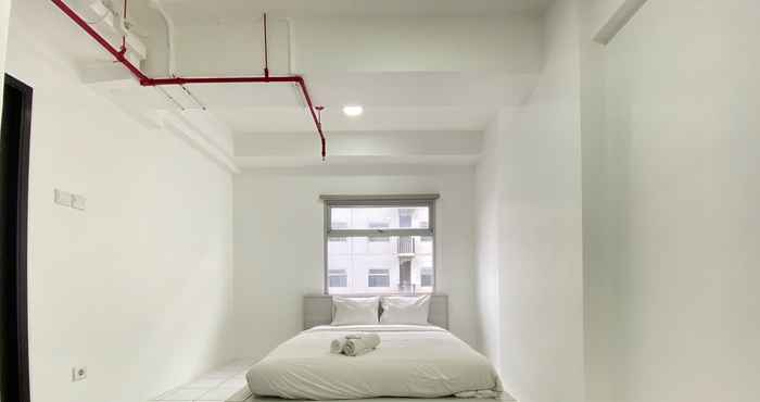 Bedroom Spacious and Comfy 1BR at Grand Asia Afrika By Travelio