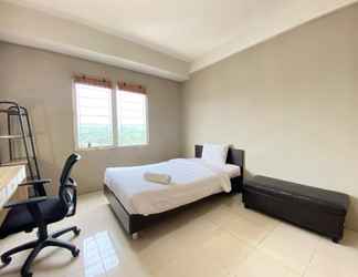 Kamar Tidur 2 Simply Executive Studio Apartment at Pinewood By Travelio