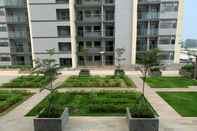 Exterior New and Nice 2BR at Daan Mogot City Apartment By Travelio