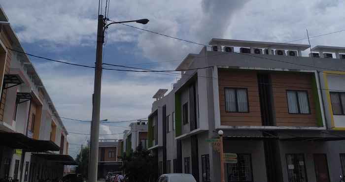 Exterior Casavida Home Karawang