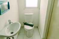 Toilet Kamar Best Price and Minimalist Studio Apartment at Aeropolis Residence By Travelio