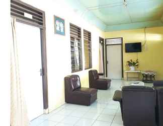 Lobi 2 Hotel Andhika